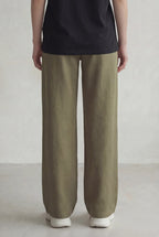 Relaxed Straight Trouser