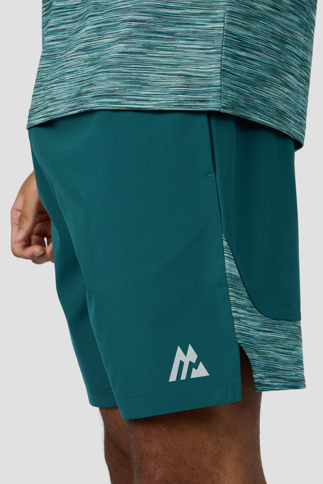 https://cdn.shopify.com/s/files/1/0278/8258/6198/files/HsQwmhKMqsUoeYa3nry02V1EwyV1cqkvHos80wW19To.jpg?v=1767798533