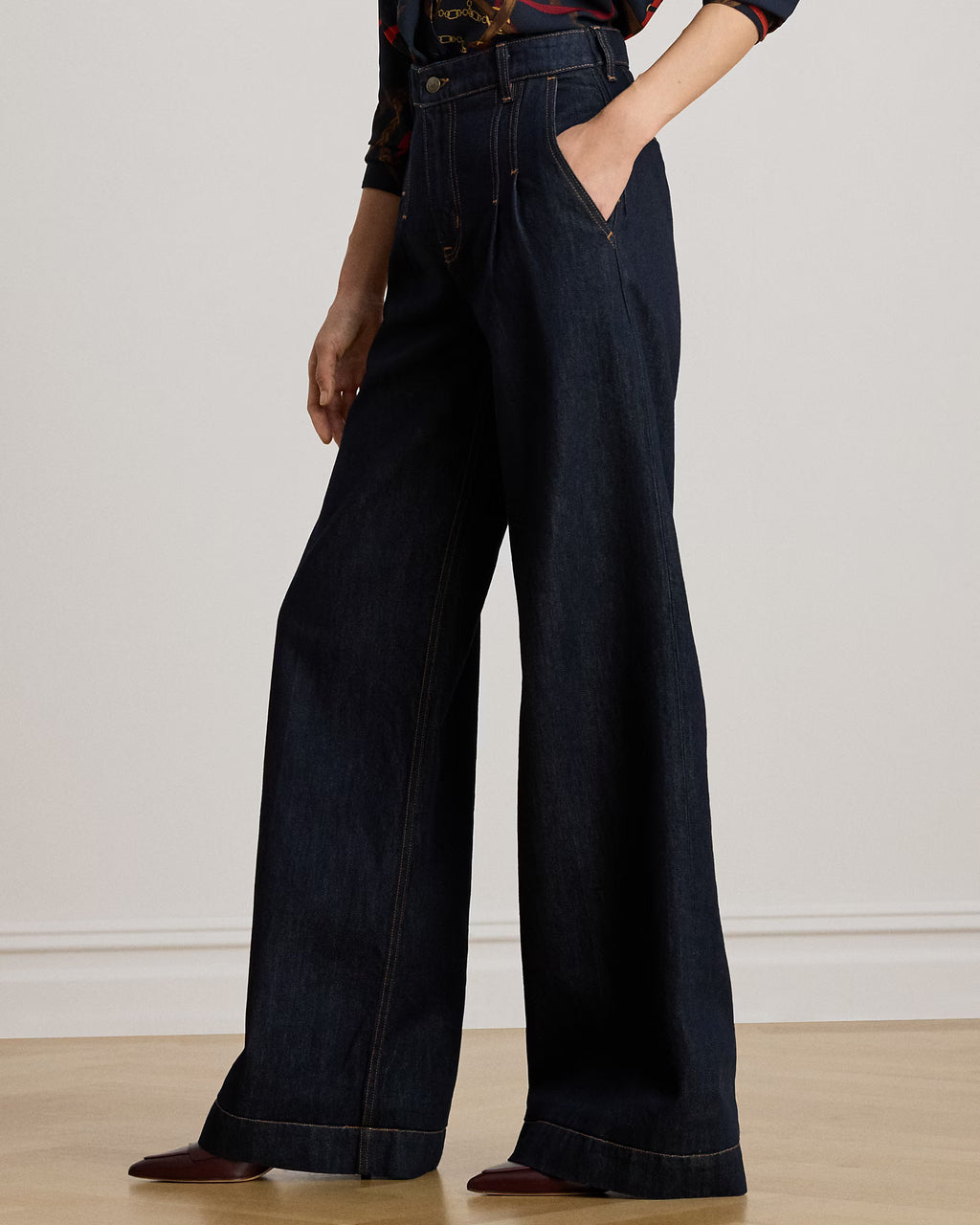 Pleated High Rise Wide Leg Jeans for Women